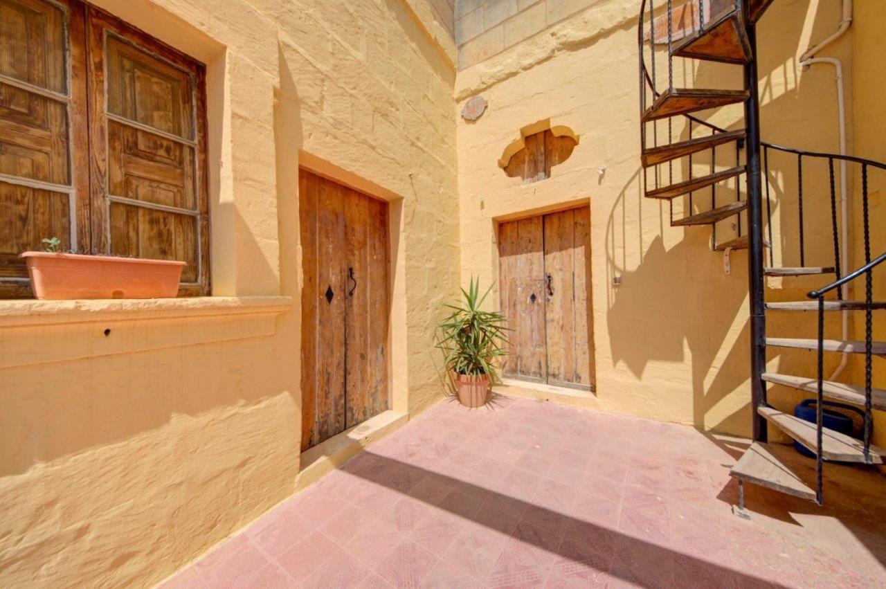 Razzett Warda B&B Għasri Exterior foto